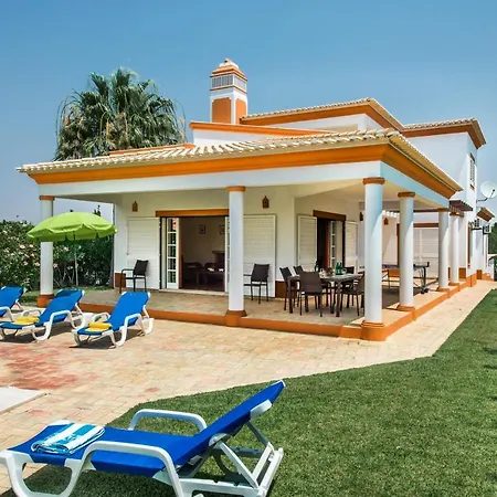 Bitoque Villa *